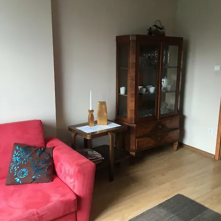 Dom Na Wzgorzu * ポラニツァ・ズドゥルイ